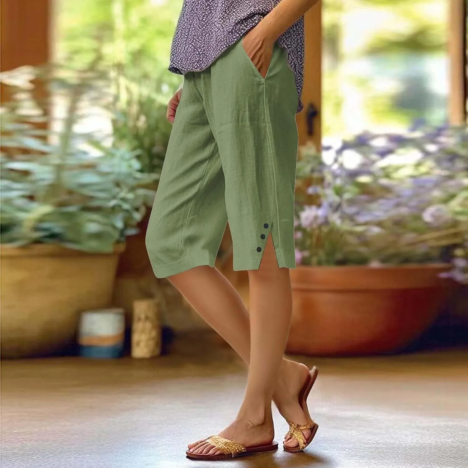 Bermuda Shorts for Women Knee Length Cotton Linen Casual Summer Capri Pants Lightweight Wide Leg Beach Short with Pockets