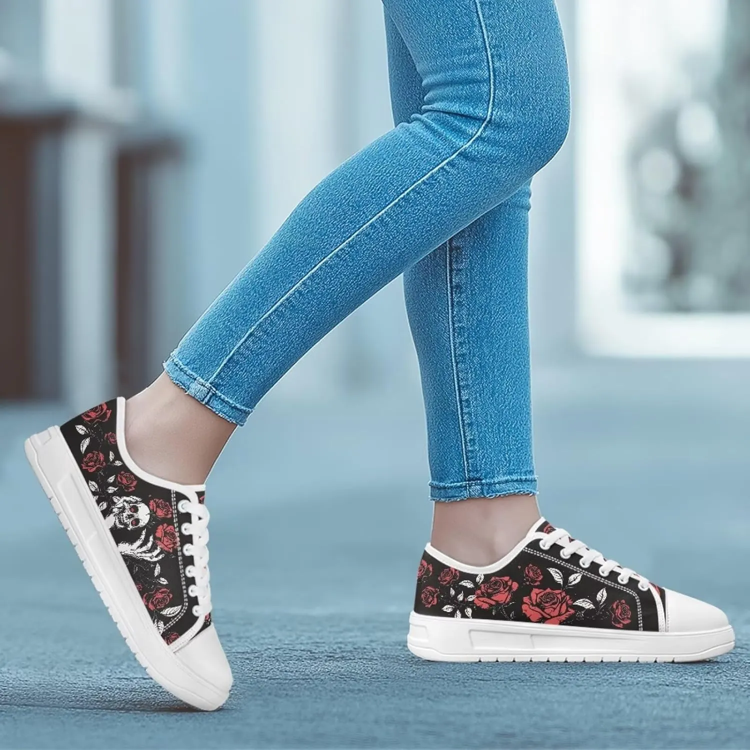 Canvas Shoes for Women Low Top Lace Up Tennis Shoes Girls Fashion Comfortable Sneakers Classic Casual Sneakers