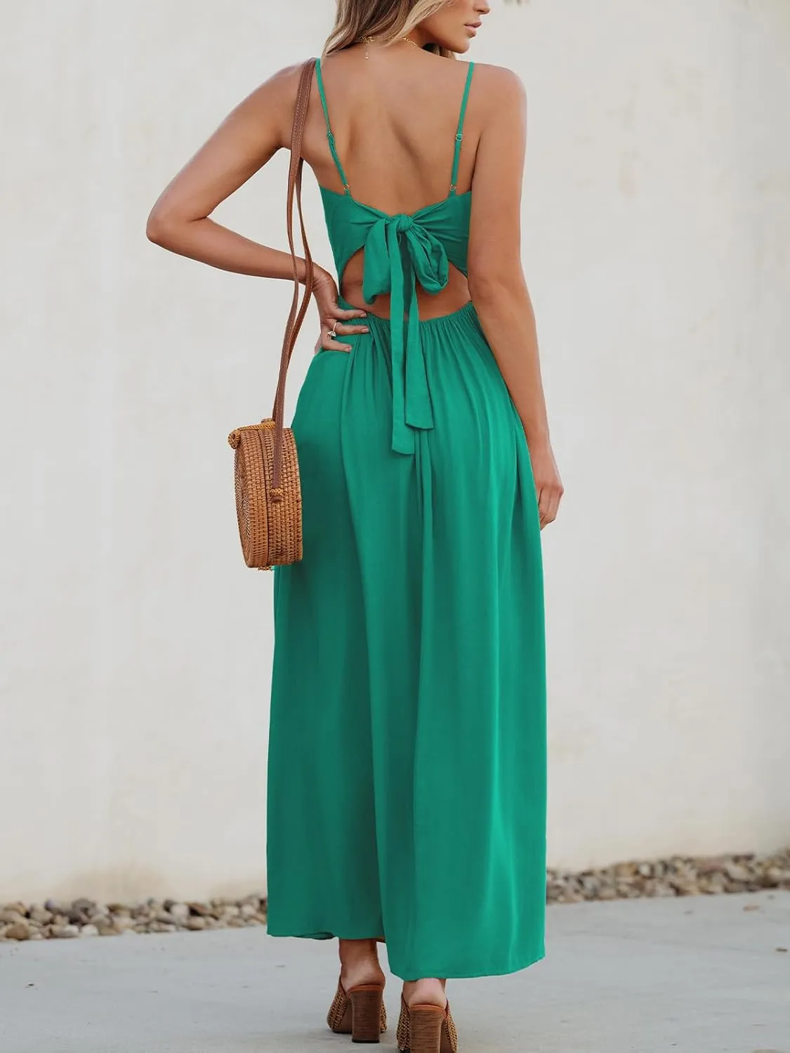 CUPSHE Women Casual Dress Beach Sleeveless V Neck Summer Cutout Spaghetti Straps Formal Maxi Sun Dresses