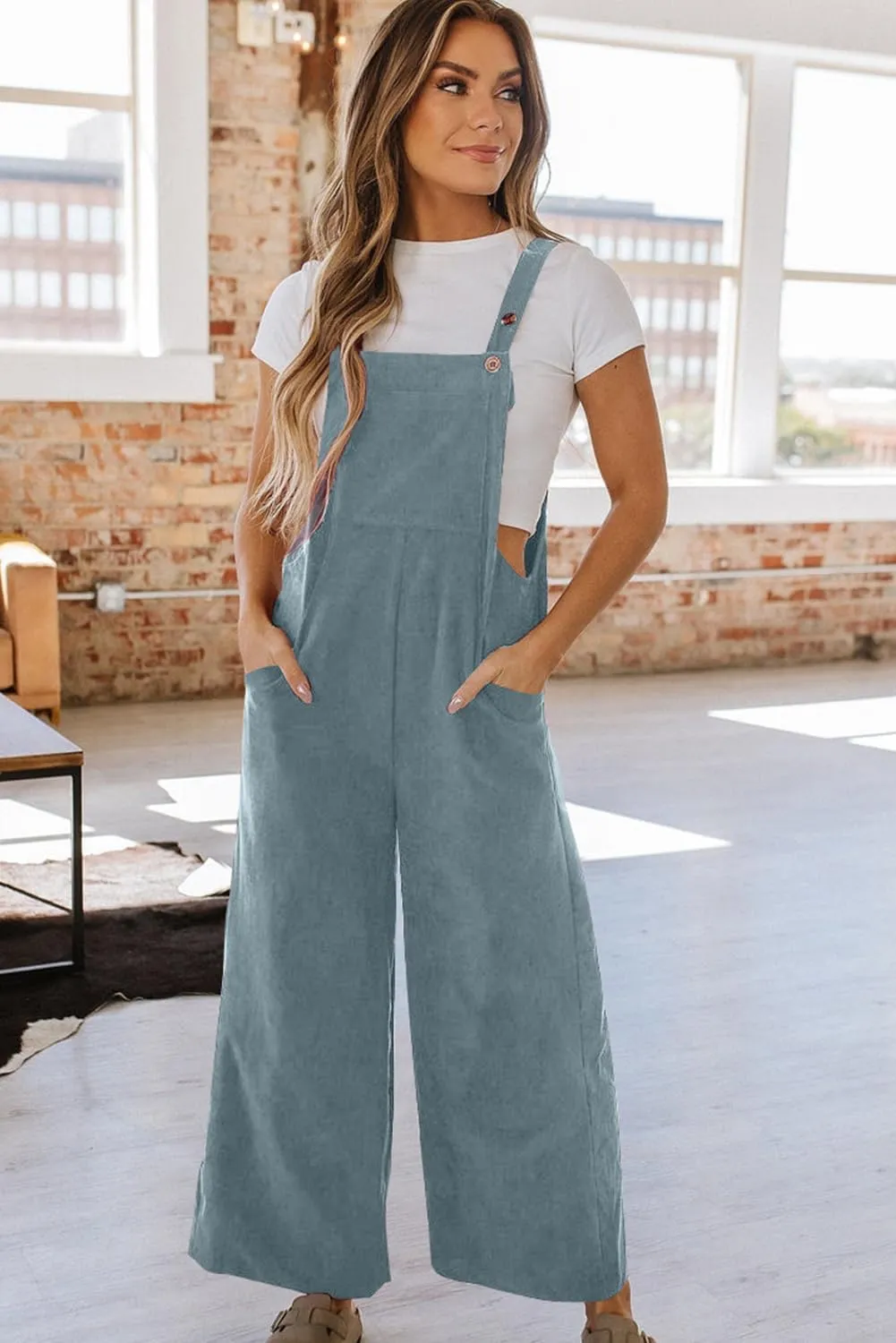 Happy Sailed Women Corduroy Overalls Casual Loose Sleeveless Adjustable Strap Wide Leg Jumpsuits with Pockets