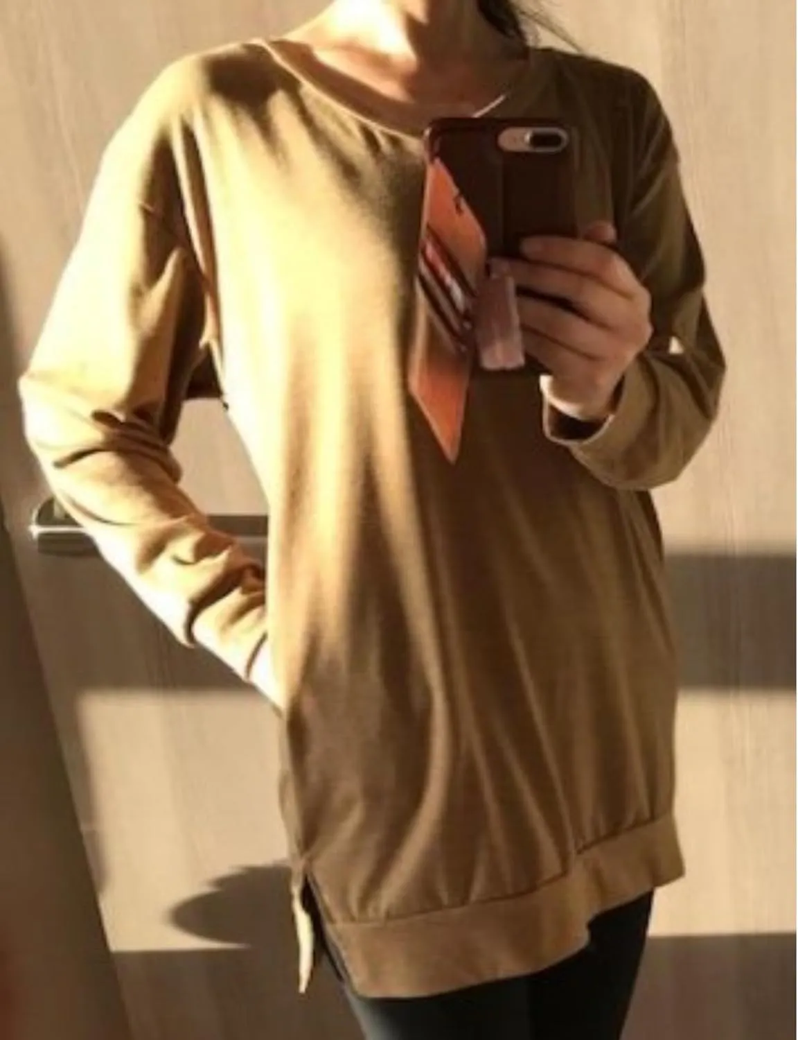 LERUCCI Womens Casual Long Sleeves Solid V-Neck Tunics Shirt Tops with Pockets