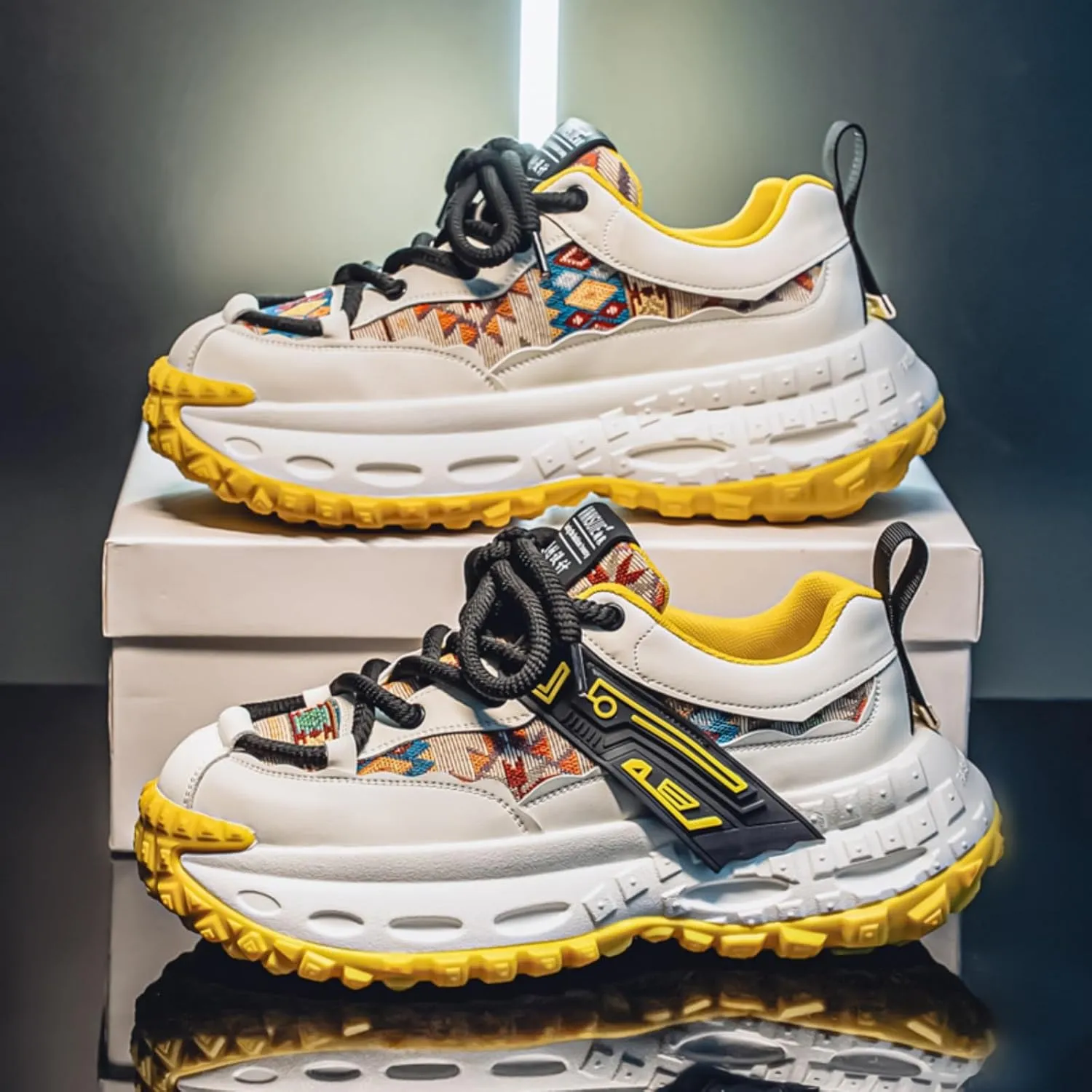 Men's Fashion Leather Lace Up Platform Sneakers Casual Round Toe Low Top Walking Running Sport Shoes for Daily Commutes