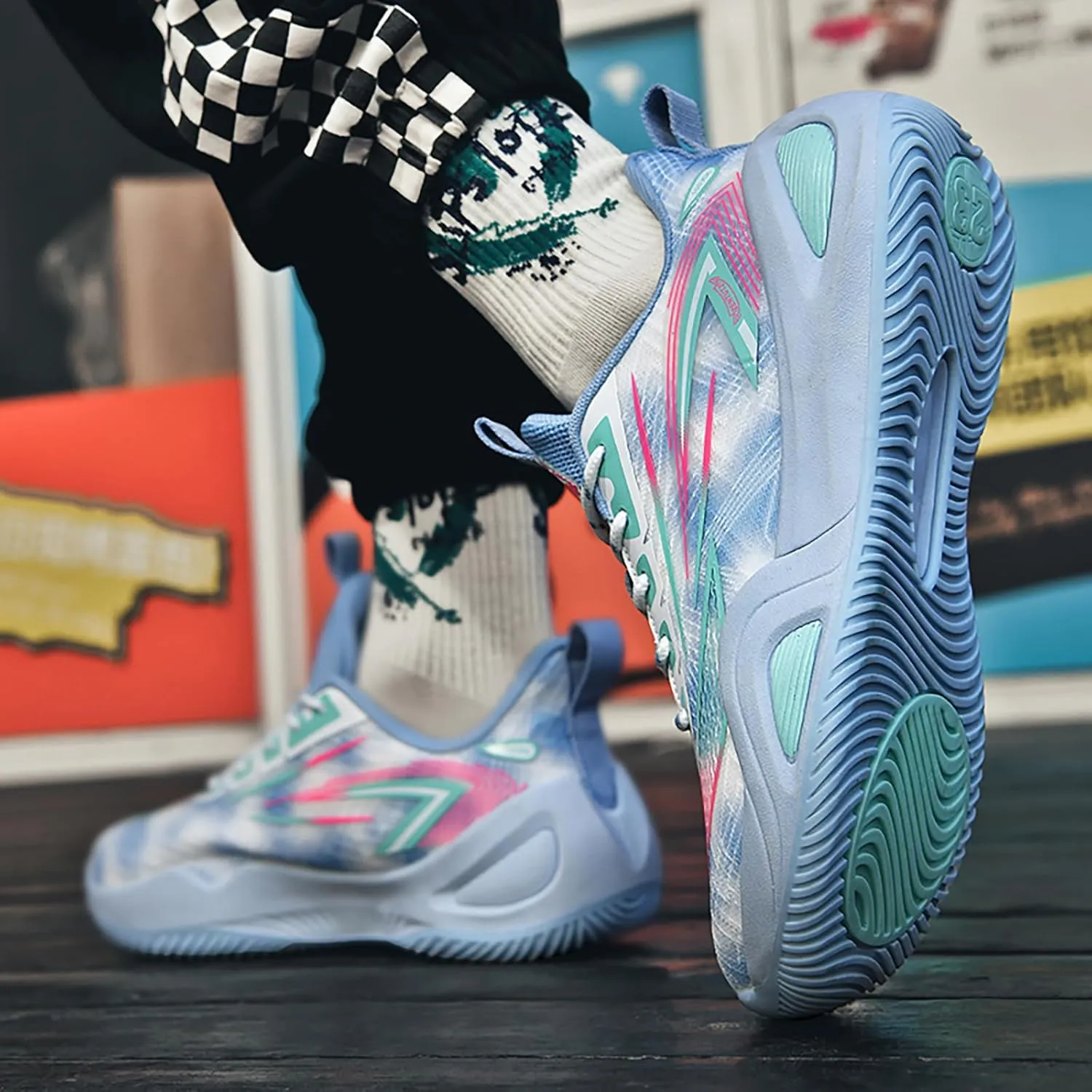 Men's Women's High-Top Basketball Shoes - Breathable Mesh with Cushioned Midsole & Non-Slip Rubber Outsole, Vibrant Split-Color Design Sport Shoes, Indoor/Outdoor Court Sneakers