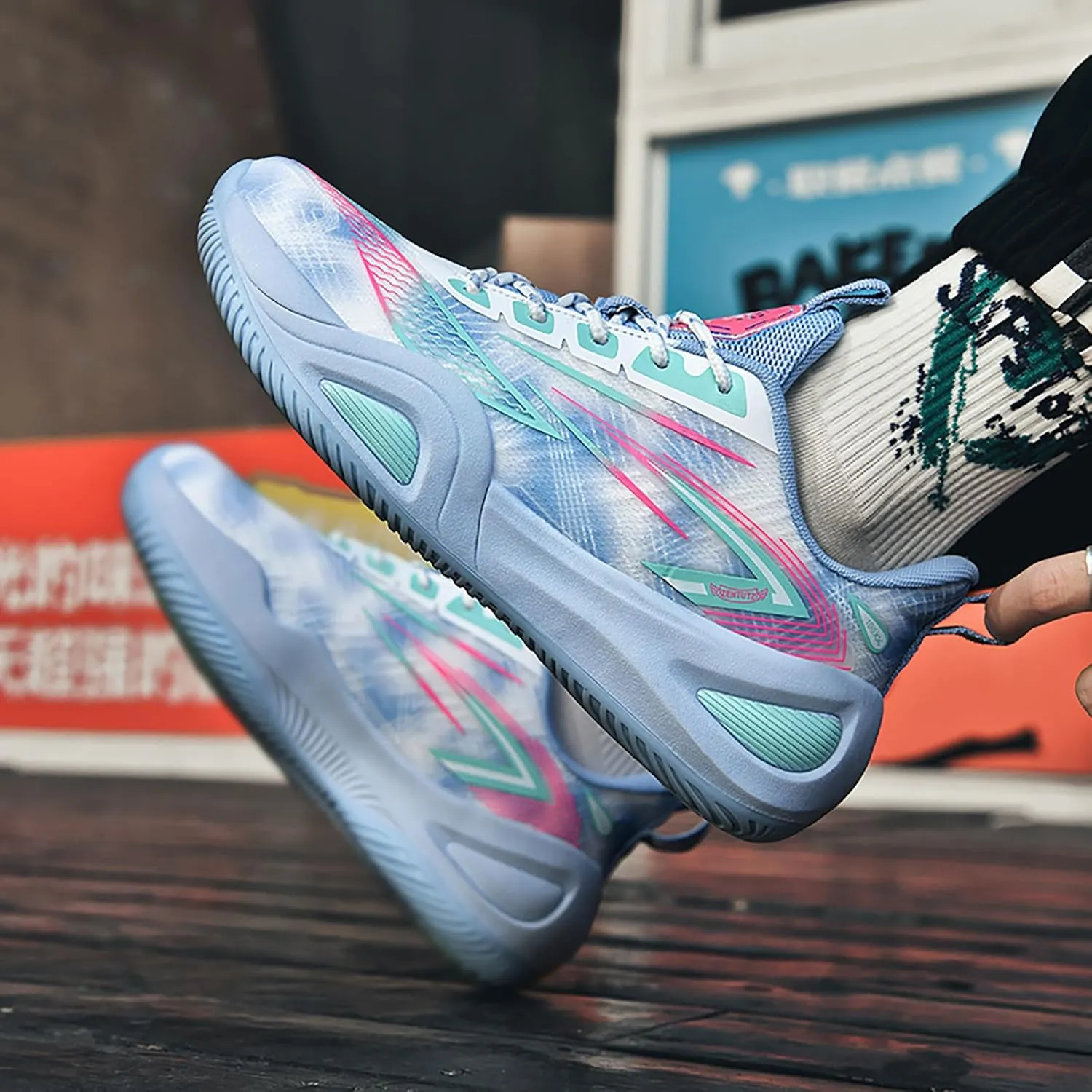 Men's Women's High-Top Basketball Shoes - Breathable Mesh with Cushioned Midsole & Non-Slip Rubber Outsole, Vibrant Split-Color Design Sport Shoes, Indoor/Outdoor Court Sneakers
