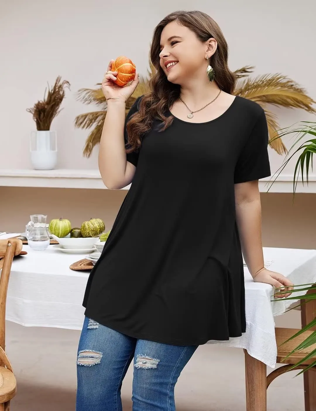 MONNURO Womens Short Sleeve Casual Loose Fit Flare Swing Tunic Tops Basic T-Shirt Plus Size