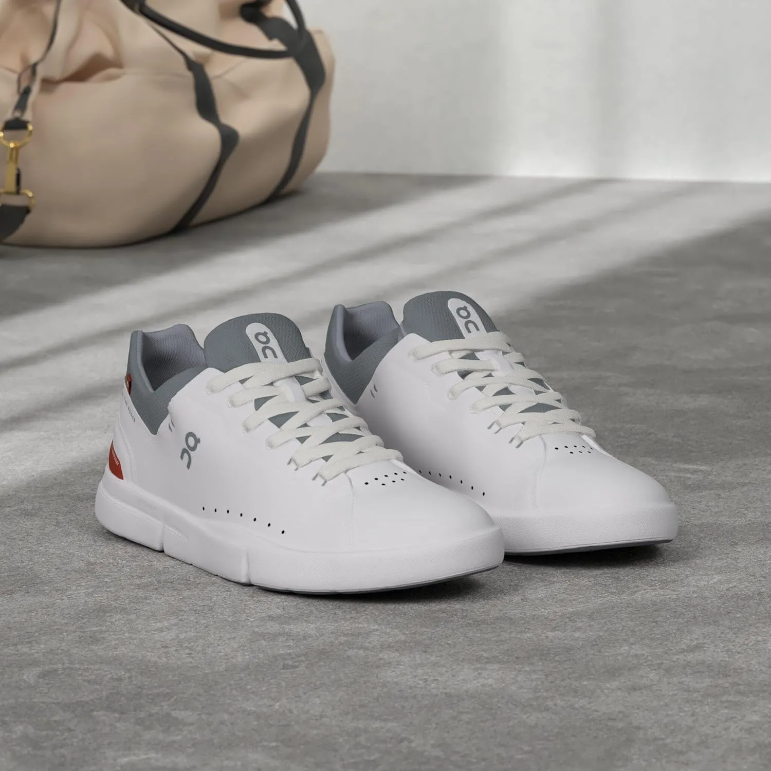 On Men's The Roger Advantage Sneakers