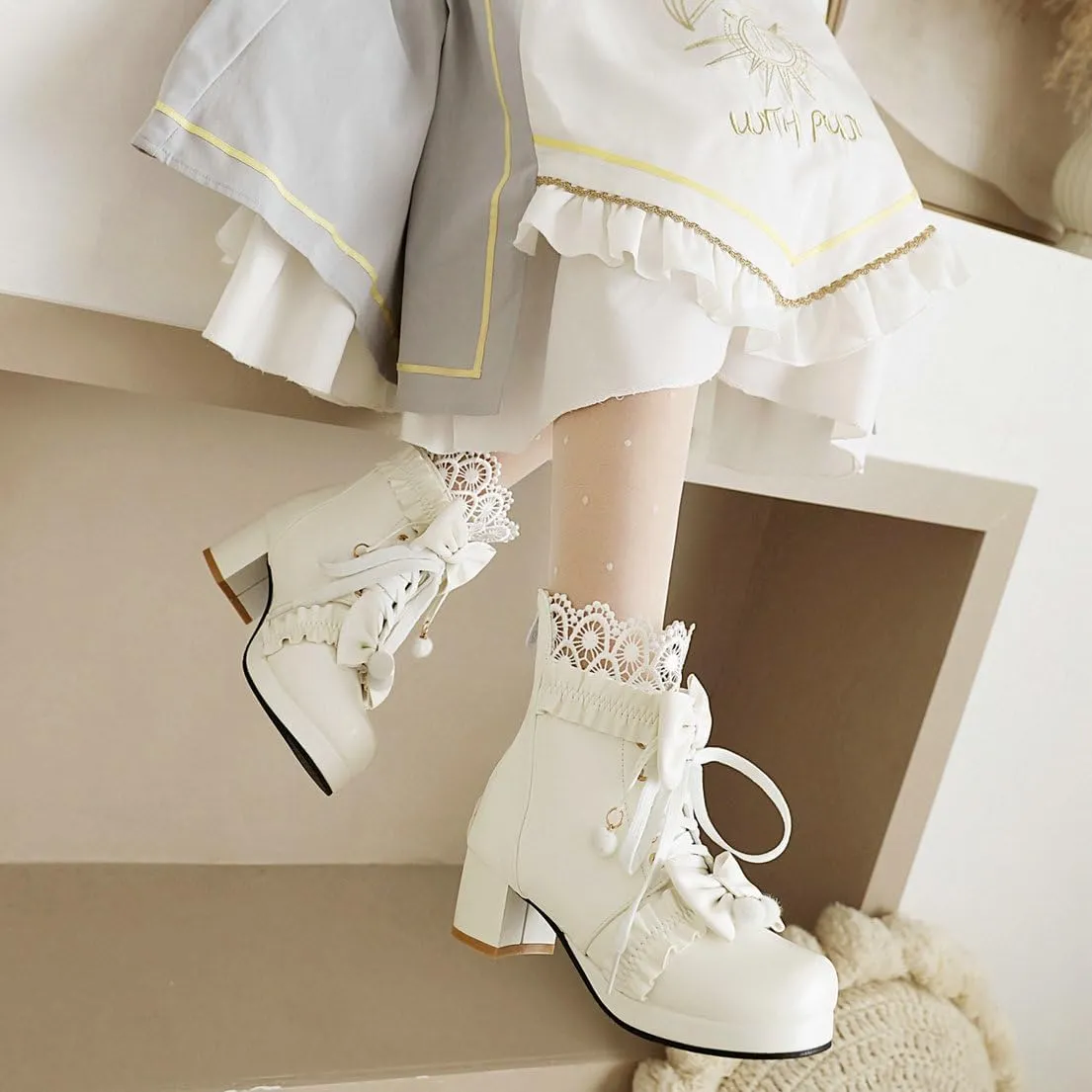 Parisuit Womens Cute Pearl Bow Goth Lolita Boots Chunky Heel Ankle Boots Platform Lace Up Booties Sweet Lace Cosplay Shoes