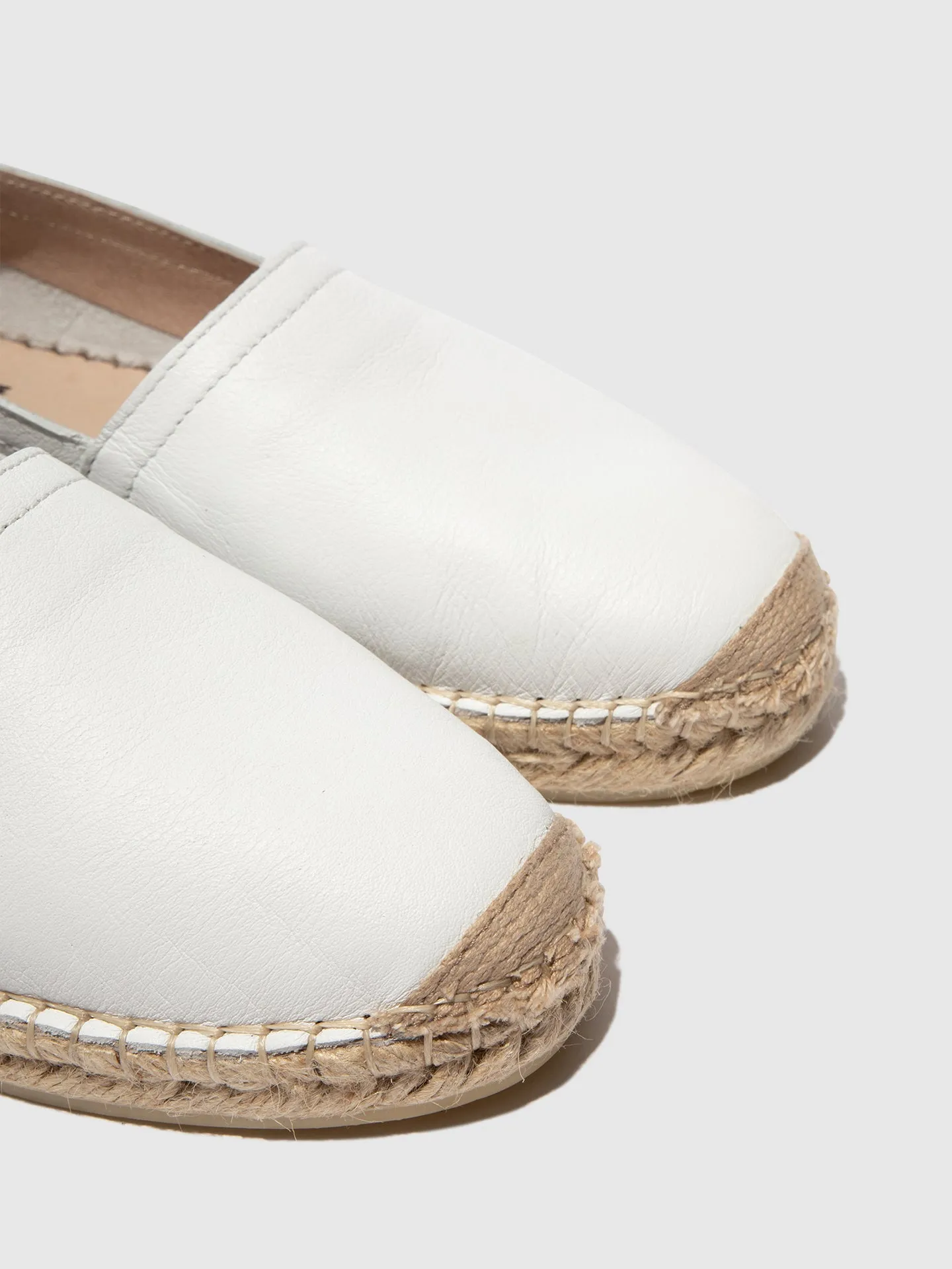 Slip-on Espadrilles SERJ548FLY WHITE