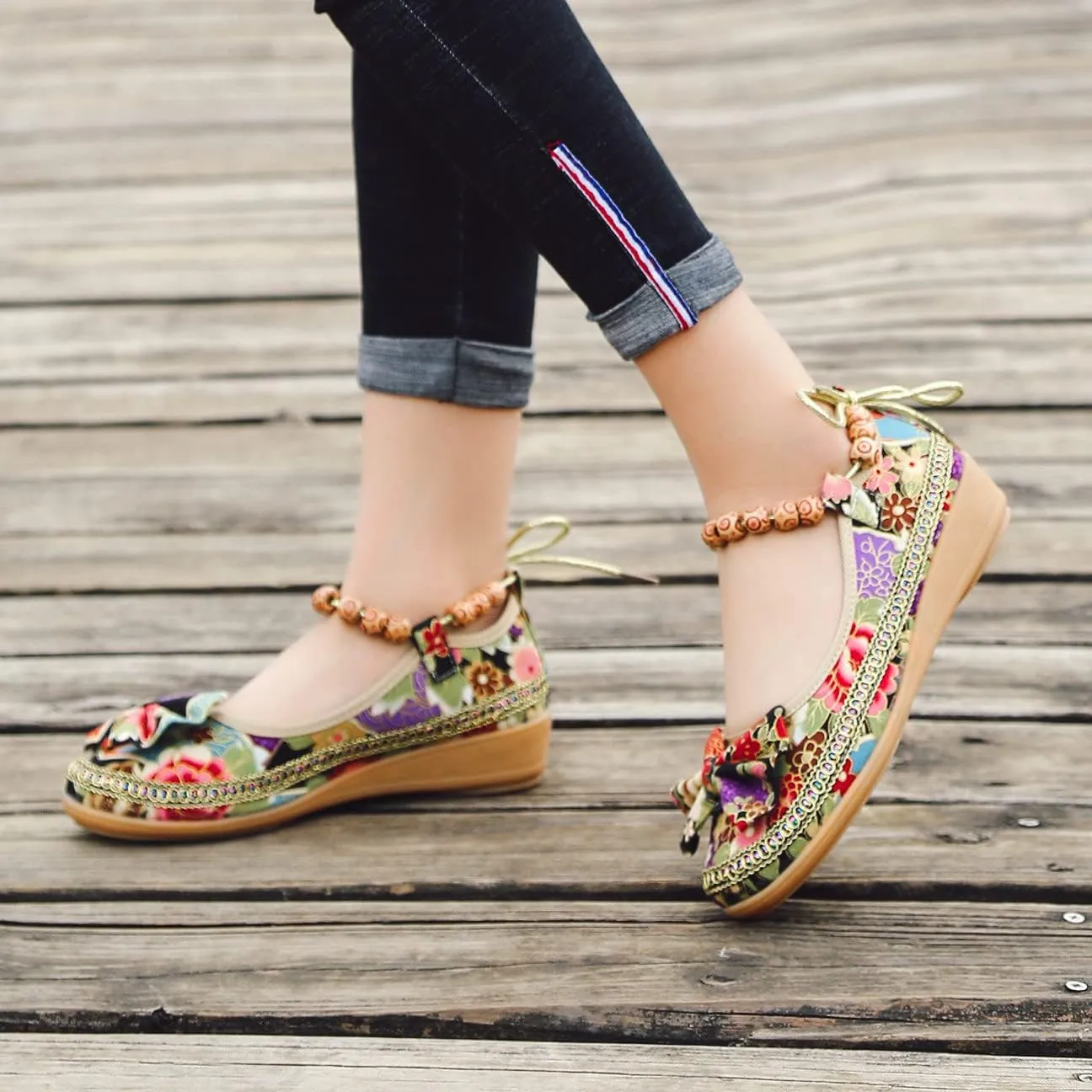 TangDao Women's Retro Women Ethnic Beading Round Toe Floral Embroidered Shoes Women Lace Up Casual Ballet Flats Shoes