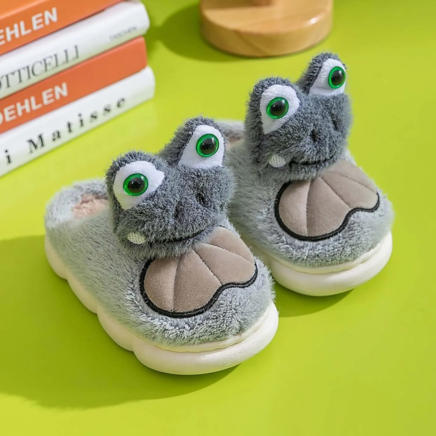 Toddler Fuzzy Slippers Cute 3D Frog Pattern Cotton Sandals Cartoon Warm Cozy Plush Slip On Kids House Soft Shoes