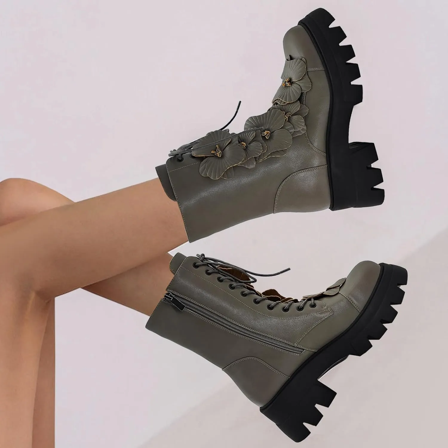 Women's Combat Boot Zebra Platform Ankle Adjustable Lace-Up Vamp Inside Zipper Fashion Party Boots