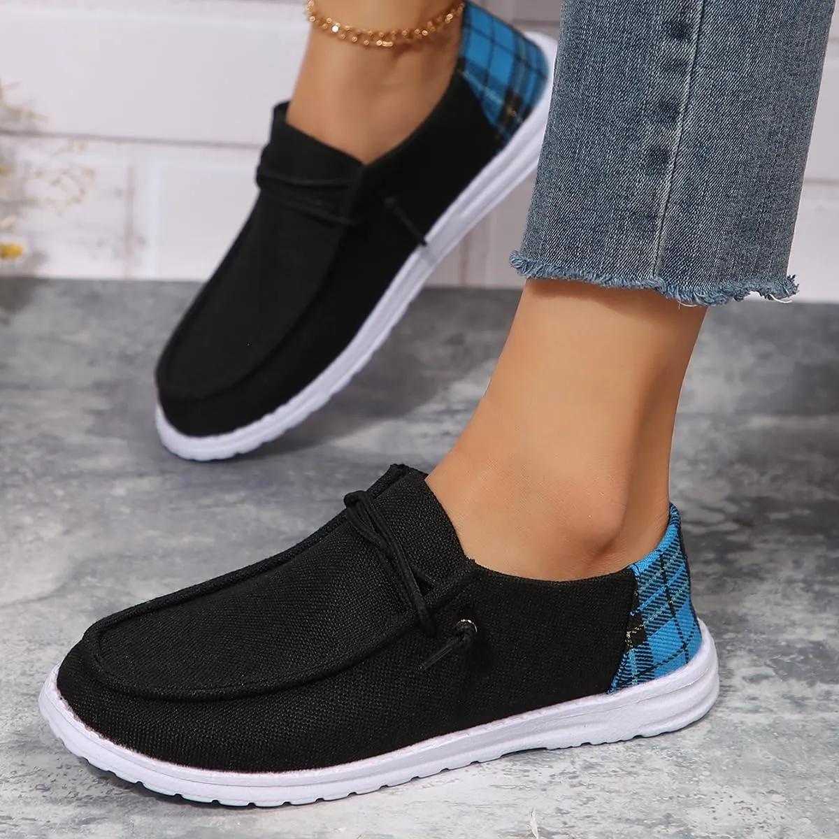 Womens Lace-Up Canvas Lightweight Boat Shoes Casual Comfortable Slip on Knit Loafers Outdoor Walking Low Top Wide Deck Shoes