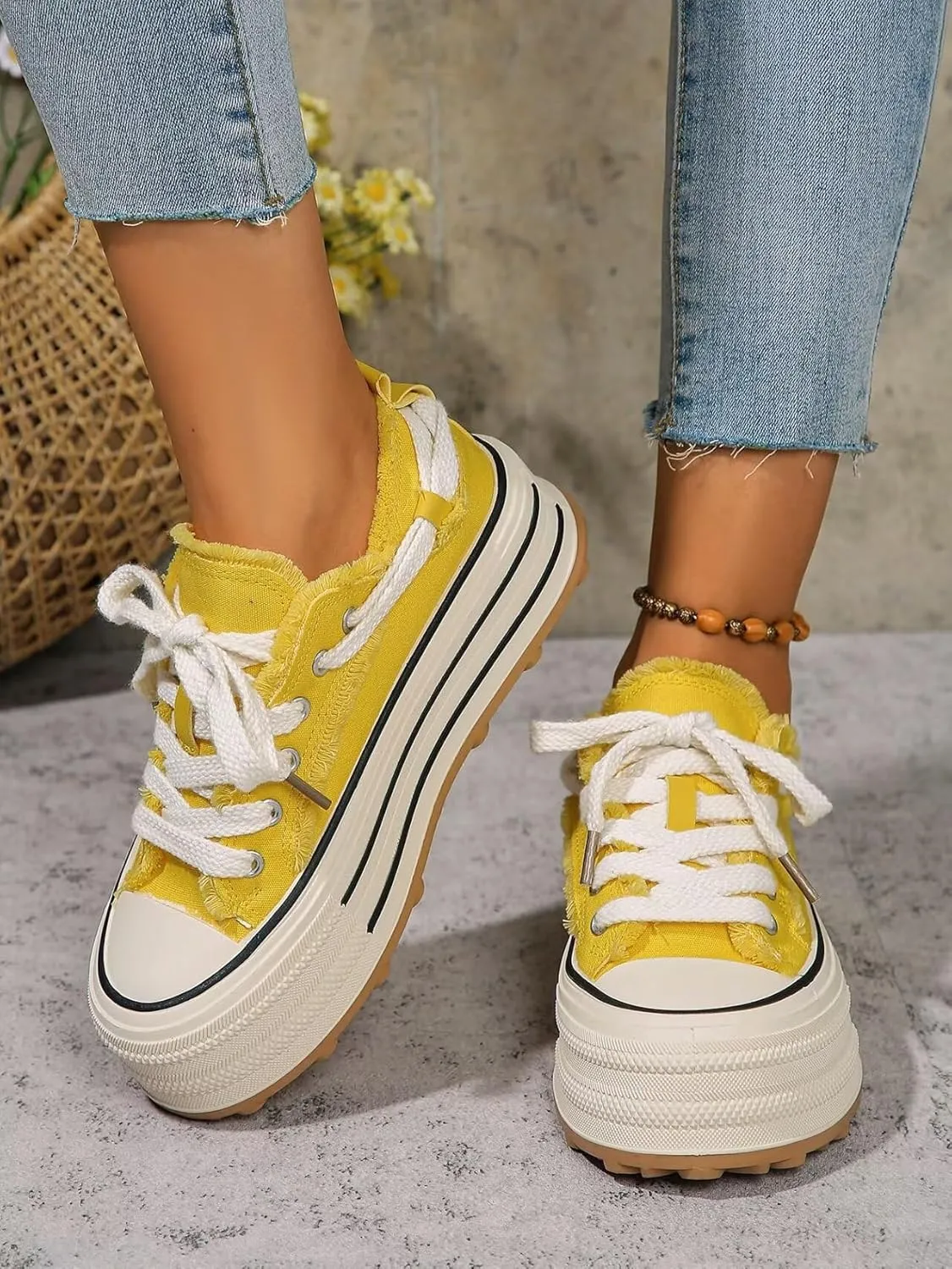 Women's Platform Sneakers 1.97 Inches Height Increase-Thick Rubber Gum Sole Low Top Non-Slip Fashion Walking Shoes for Women and Teen Girls，Multiple Colors Trendy Comfortable Shoes