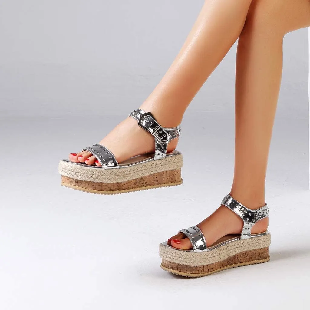 Women's Thick-Soled Sandals, Hand-Woven Hemp Rope Platform Female Belt Buckle Flat Rivet Beach Shoes