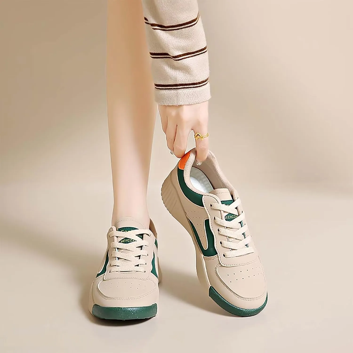 Women's Walking Casual Shoes Comfort Fashion Sneakers for Women Soft Out-Sole